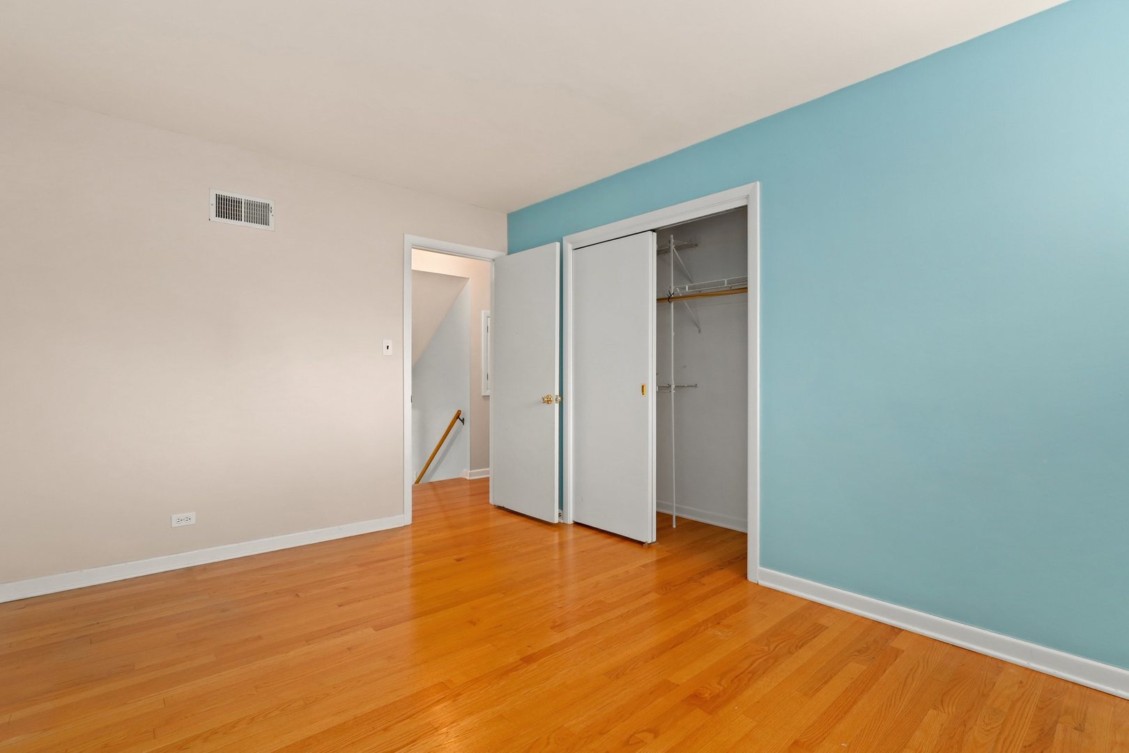 410 Ferndale Road Glenview, IL 60025 - Photo 19 of 34 a view of empty room with wooden floor
