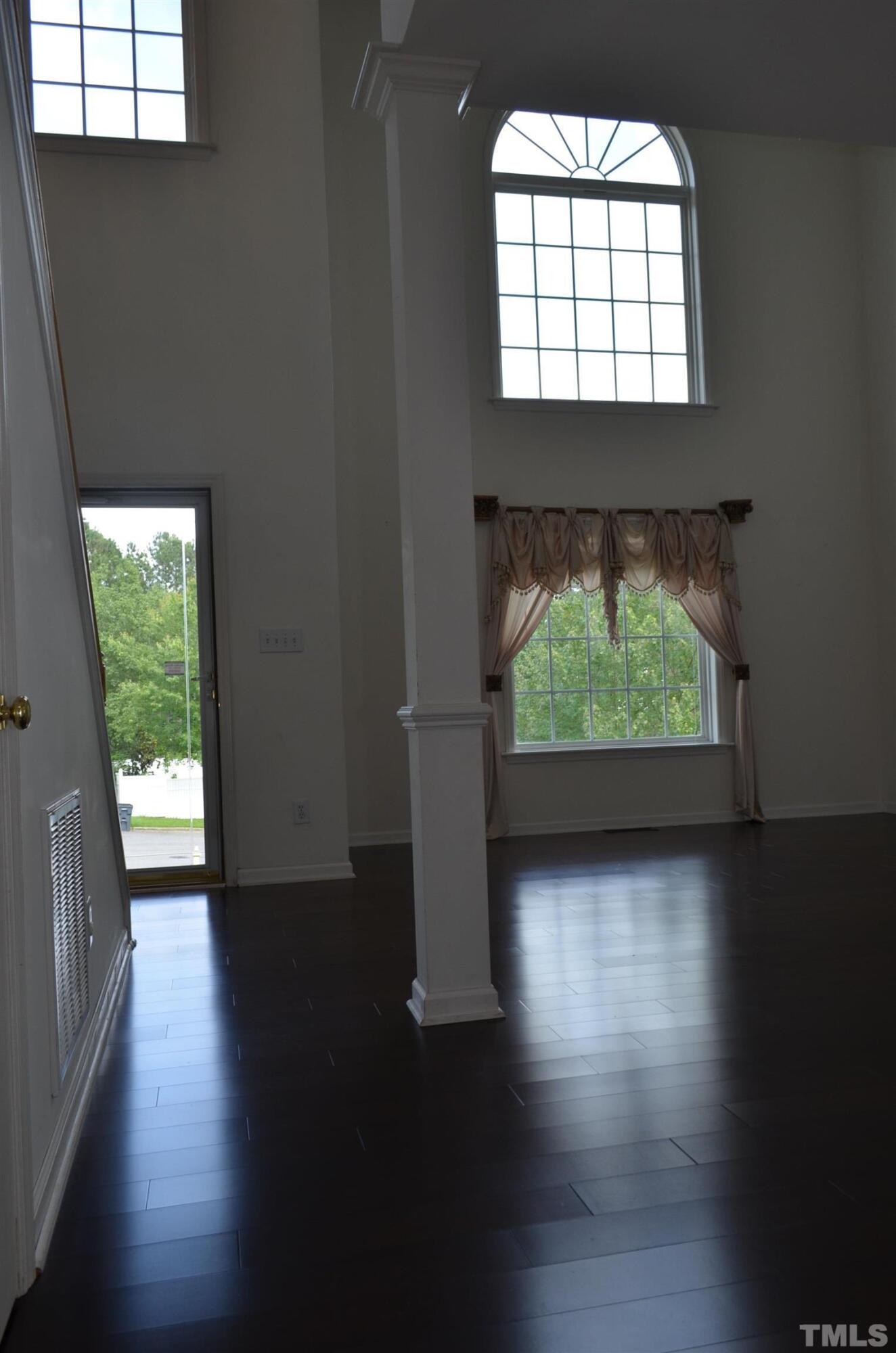 1005 Double Spring Court Apex, NC 27502 - Photo 11 of 62 Photo #13