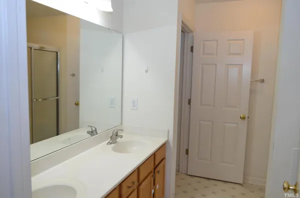 $2,450 | 1005 Double Spring Court, Apex, NC 27502