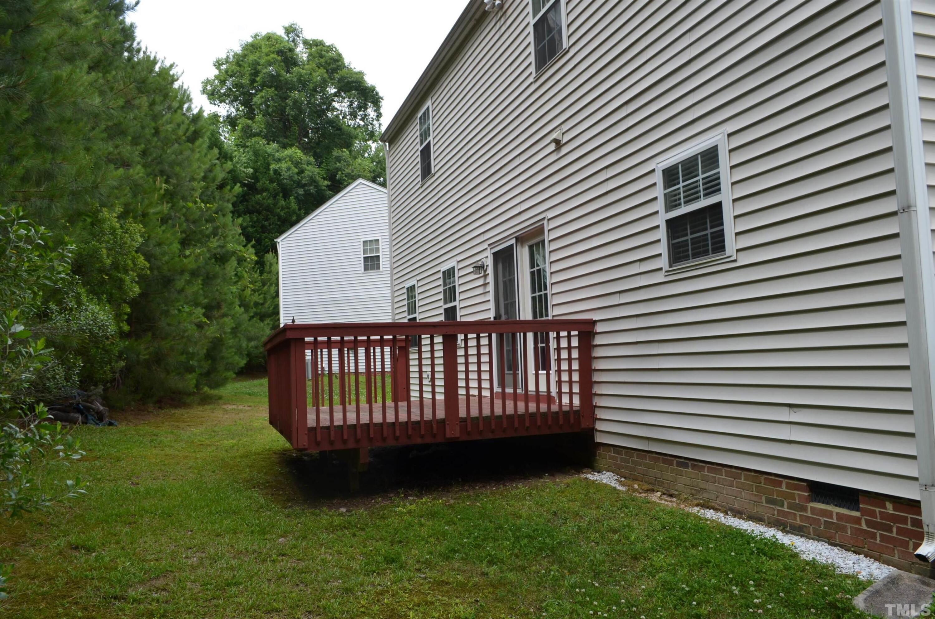 1005 Double Spring Court Apex, NC 27502 - Photo 5 of 62 Photo #5