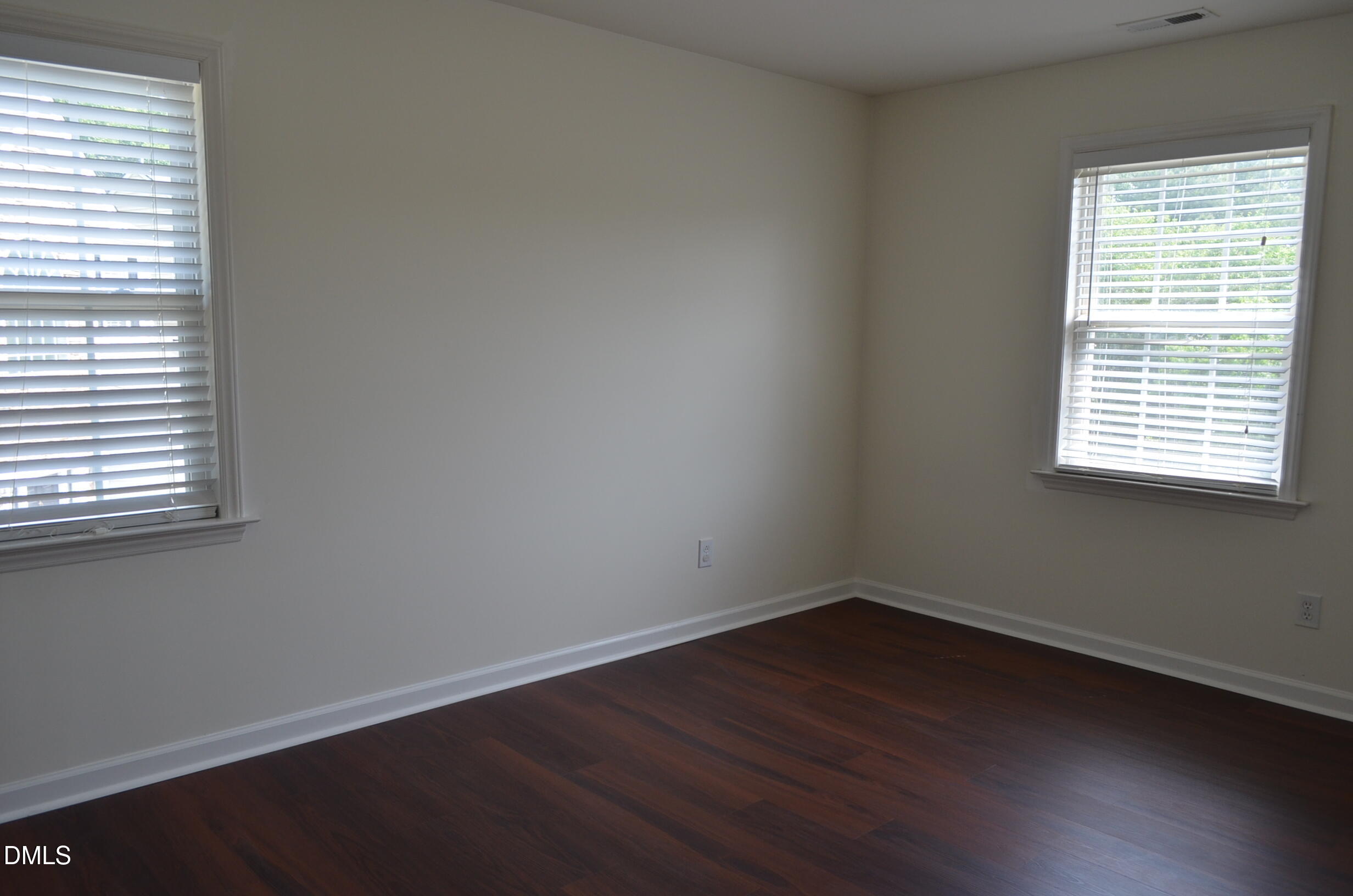 1005 Double Spring Court Apex, NC 27502 - Photo 54 of 62 DSC_2371