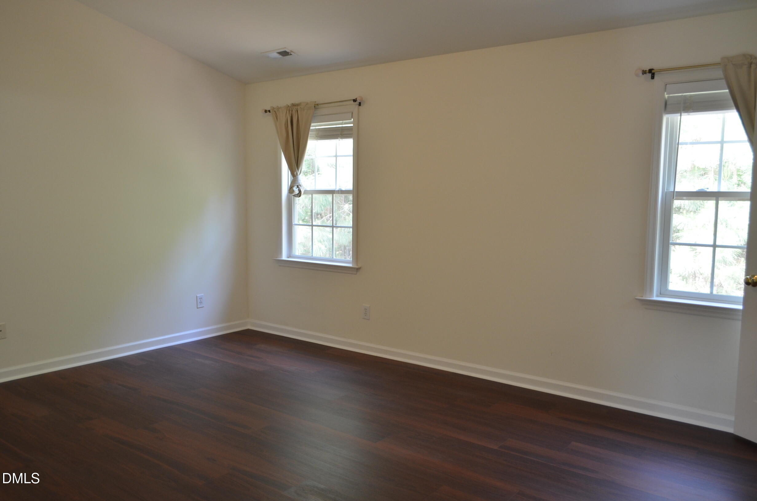 1005 Double Spring Court Apex, NC 27502 - Photo 57 of 62 DSC_2374