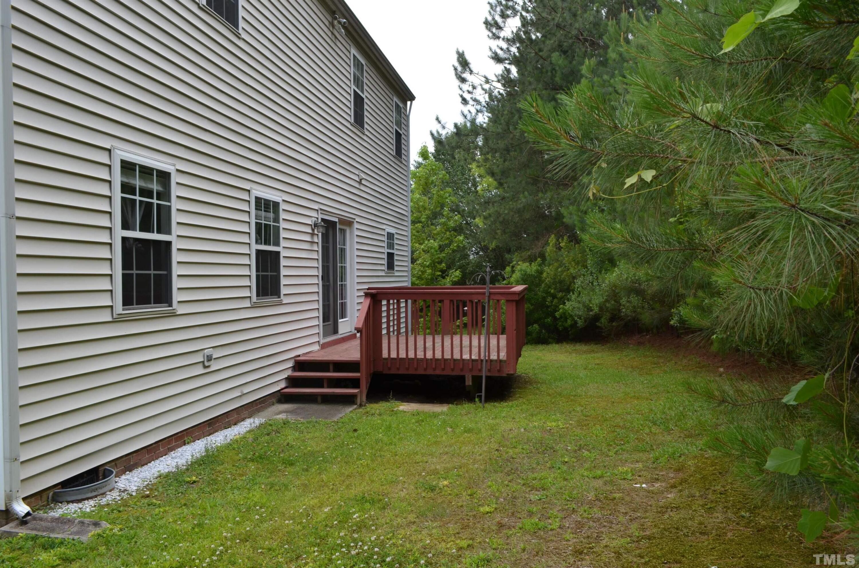 1005 Double Spring Court Apex, NC 27502 - Photo 6 of 62 Photo #6