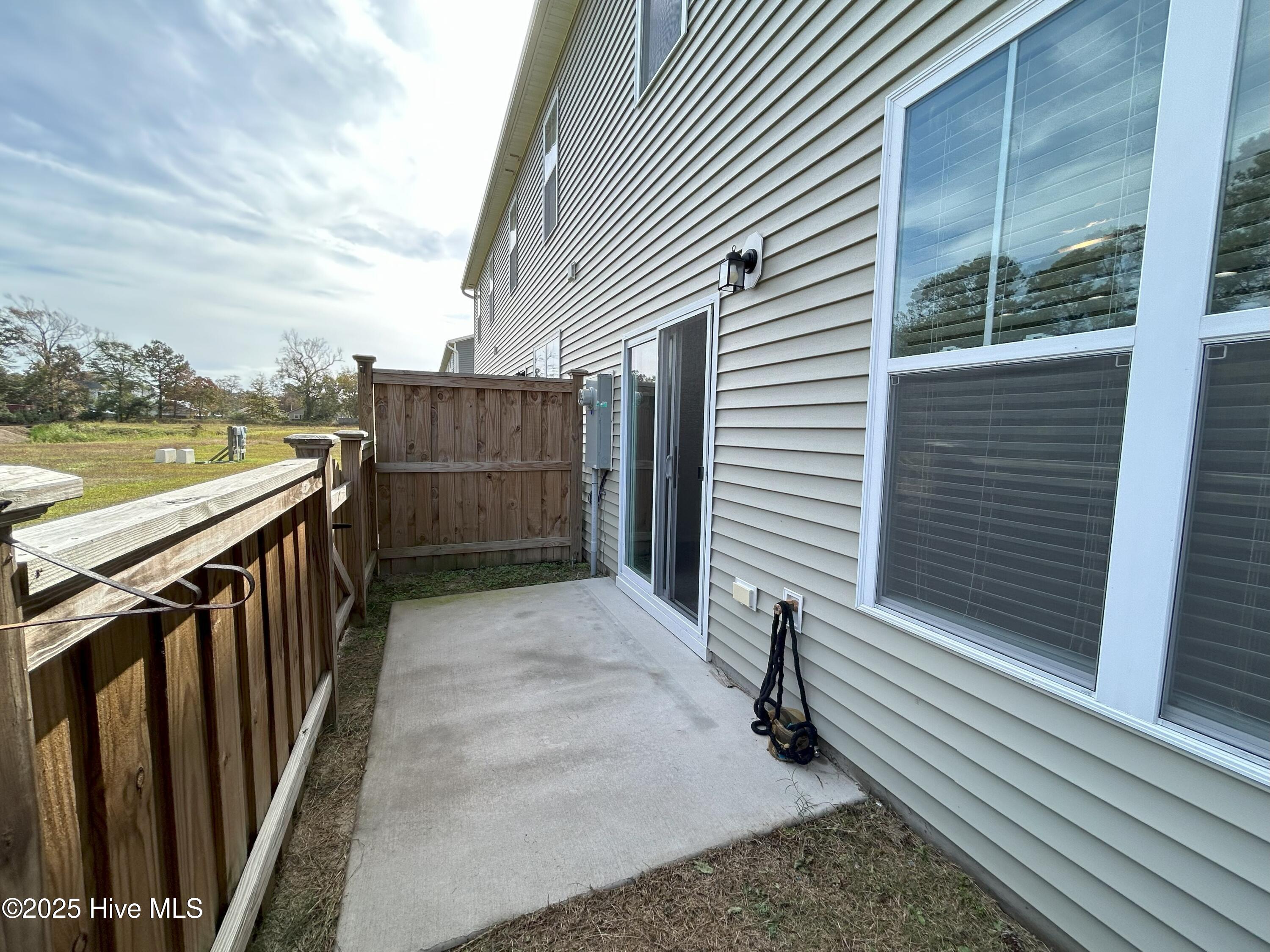 84 Aspen Road Hampstead, NC 28443 - Photo 27 of 28 Back patio