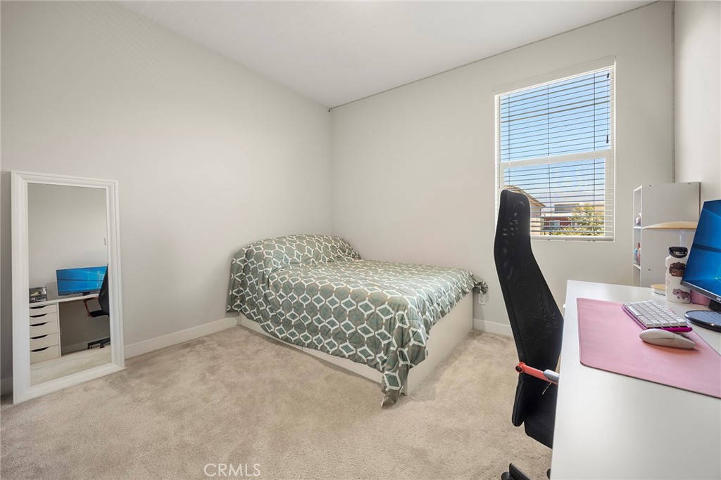 204 Keeper Irvine, CA 92618 - Photo 21 of 27 3rd Floor - Bedroom #3