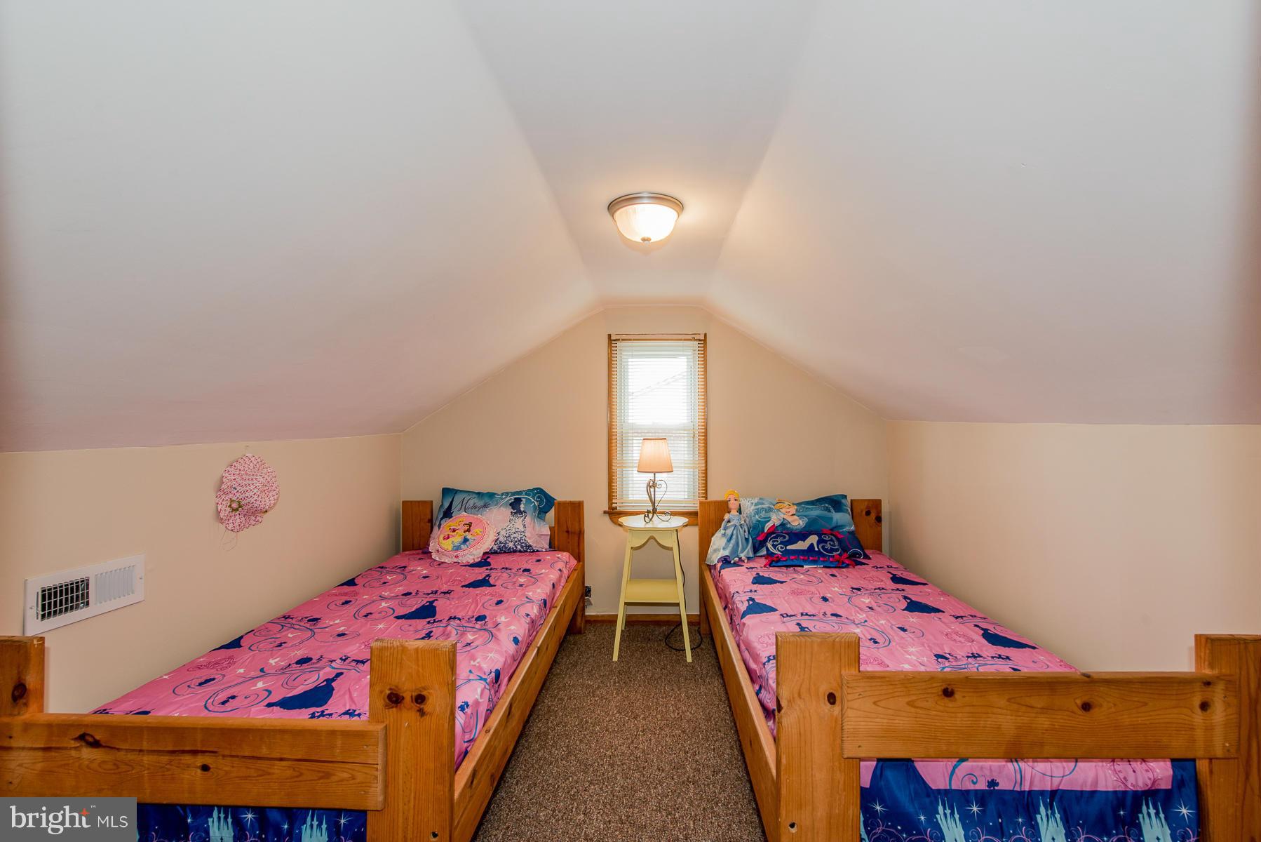 904 Hillcrest Road Hanover, MD 21076 - Photo 14 of 28 Bedroom