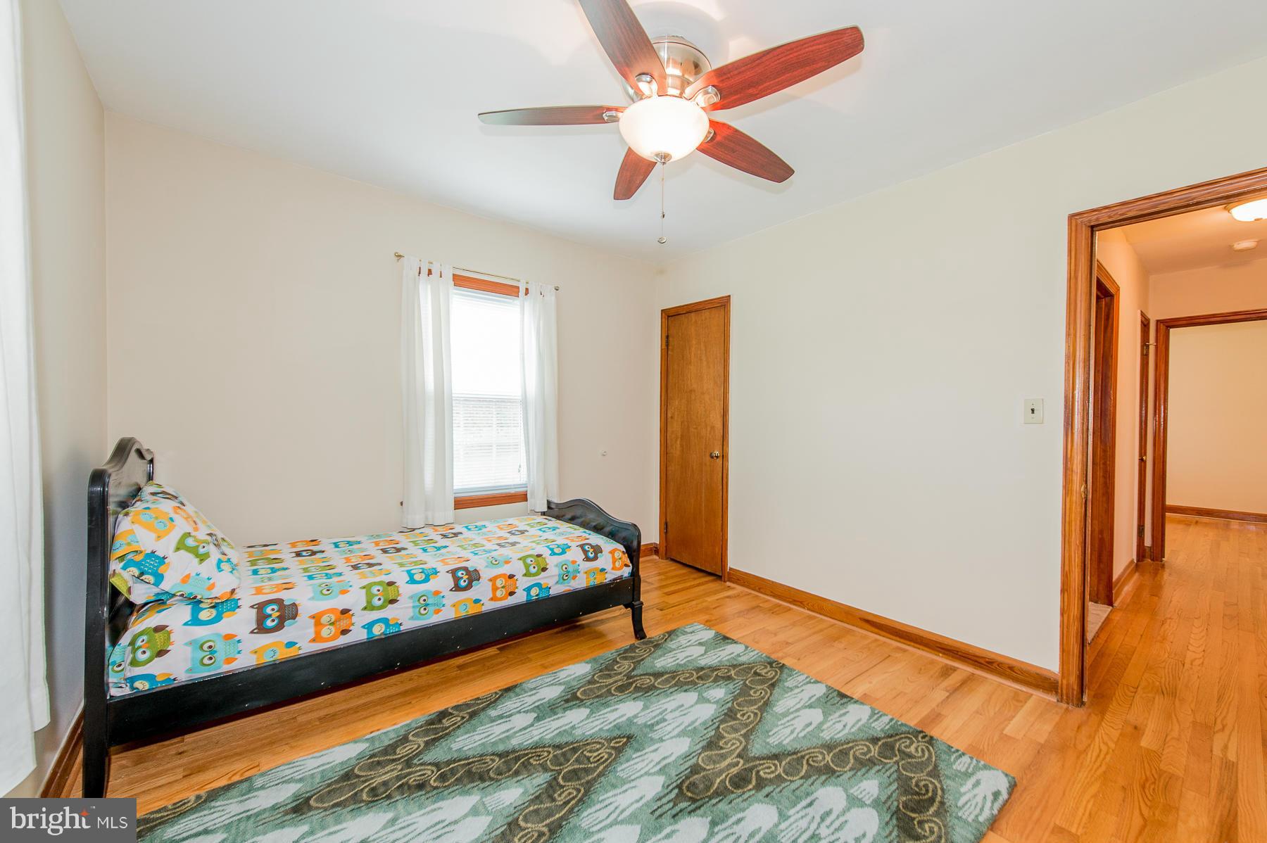 904 Hillcrest Road Hanover, MD 21076 - Photo 10 of 28 Bedroom