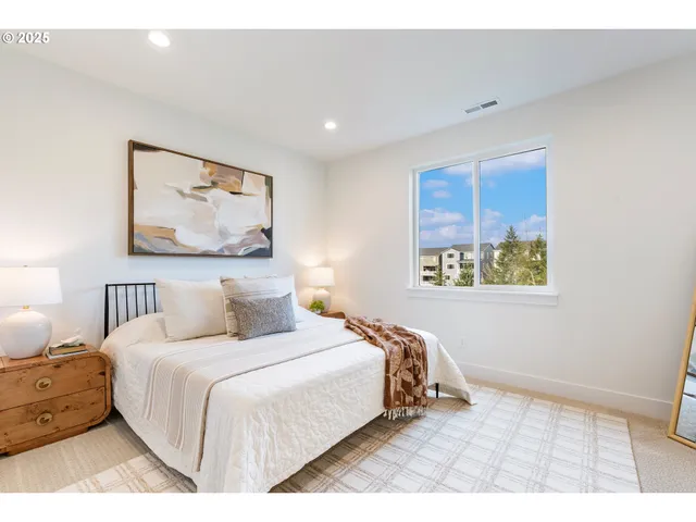 $774,000 | 16047 Northwest Holman Way, Unit L 59, Portland, OR 97229