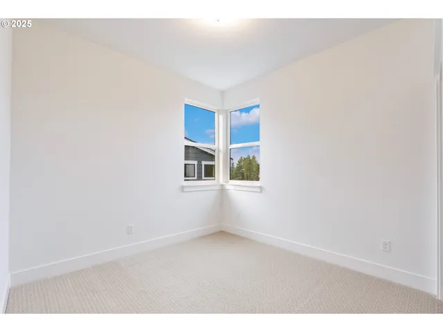 $774,000 | 16047 Northwest Holman Way, Unit L 59, Portland, OR 97229