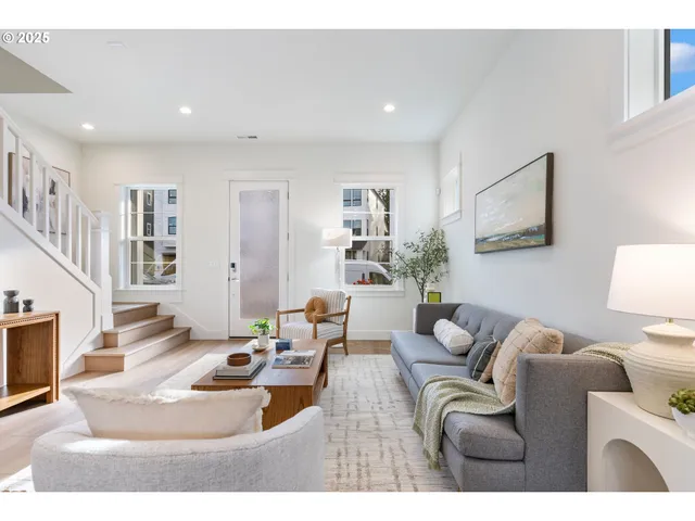 $774,000 | 16047 Northwest Holman Way, Unit L 59, Portland, OR 97229