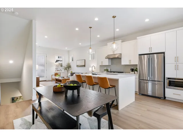 $774,000 | 16047 Northwest Holman Way, Unit L 59, Portland, OR 97229