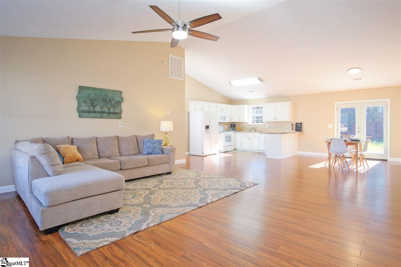 1 Dakota Road Greenville, SC 29617 - Photo 2 of 29 Gallery Image 2