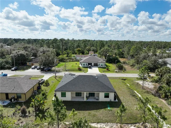 $1,850 | 714 West 12th Street, Lehigh Acres, FL 33972