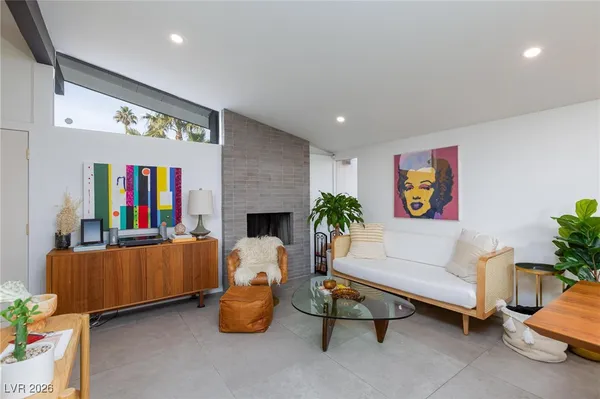 $3,995 | 1607 Pawnee Drive, Las Vegas, NV 89169