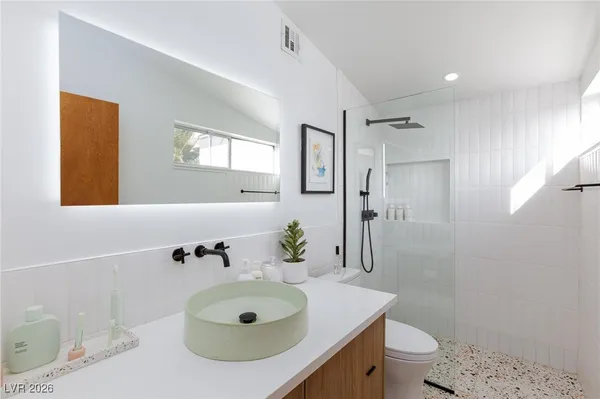 $3,995 | 1607 Pawnee Drive, Las Vegas, NV 89169