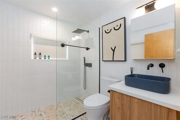 $3,995 | 1607 Pawnee Drive, Las Vegas, NV 89169