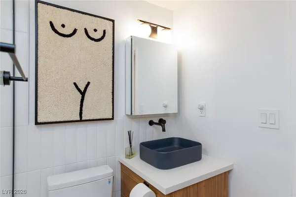 $3,995 | 1607 Pawnee Drive, Las Vegas, NV 89169