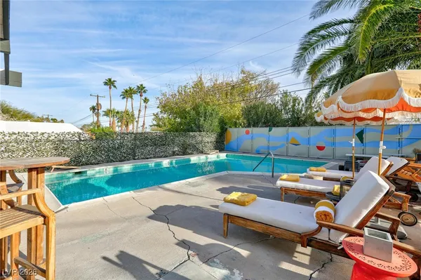 $3,995 | 1607 Pawnee Drive, Las Vegas, NV 89169