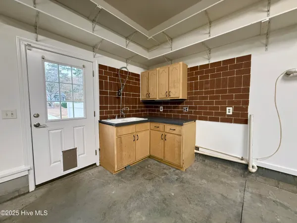 $695,000 | 1380 Bear Trap Road, Williamston, NC 27892