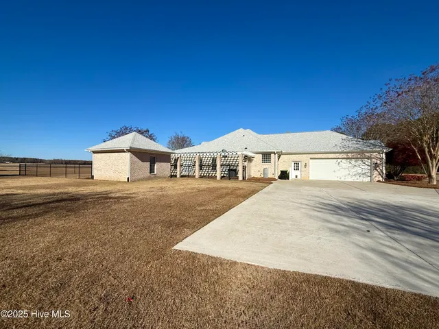 $695,000 | 1380 Bear Trap Road, Williamston, NC 27892