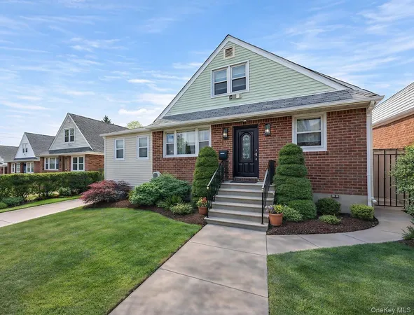 $1,188,000 | 14-24 139th Street | Whitestone