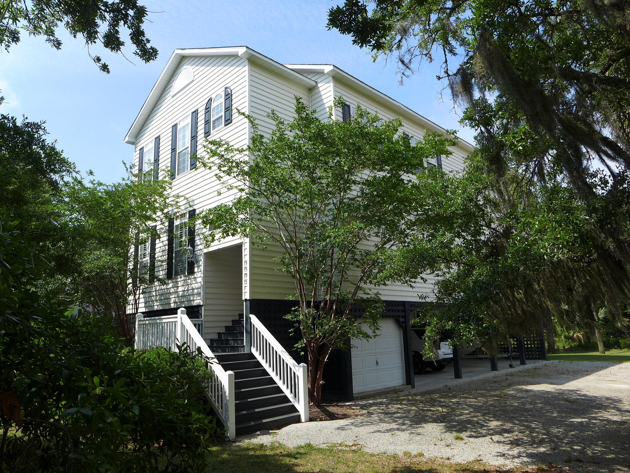 3332 Myrtle Street Edisto Island, SC 29438 - Photo 1 of 68 P1130007