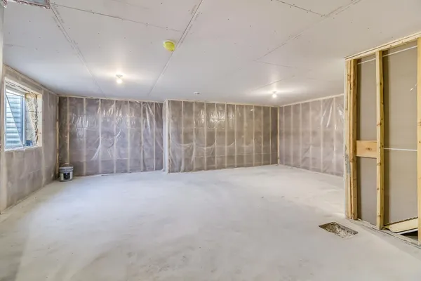 $379,930 | 6865 32nd Street South, Fargo, ND 58104