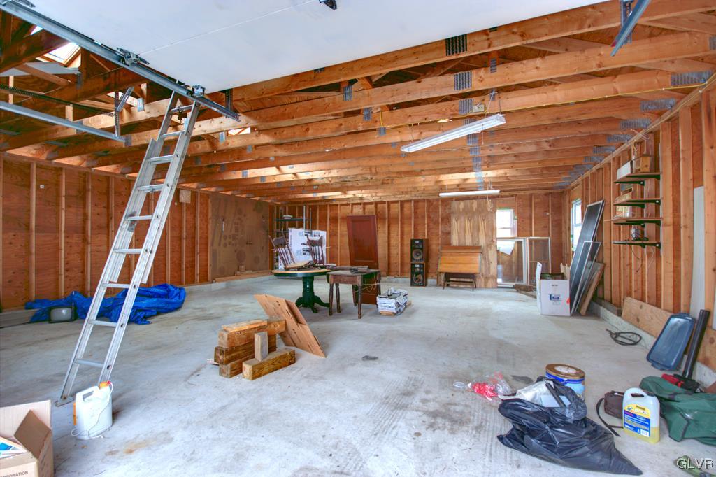 382 Long Lane Road Walnutport, PA 18088 - Photo 21 of 30 Gallery Image 21