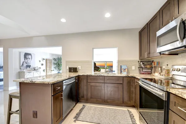 $5,500 | 702 Grove Street, Lake Worth Beach, FL 33461