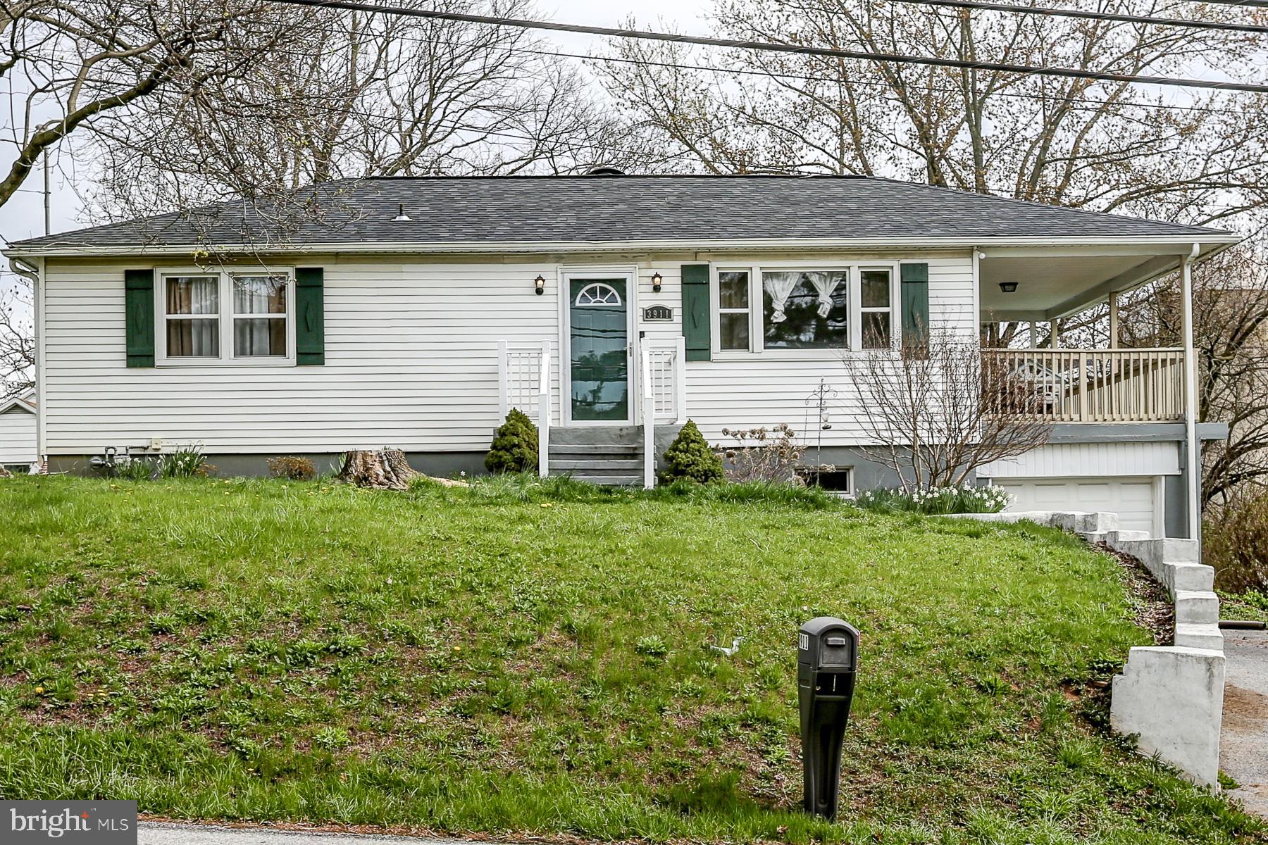 3911 Carlisle Road Dover, PA 17315 - Photo 3 of 25 Gallery Image 3