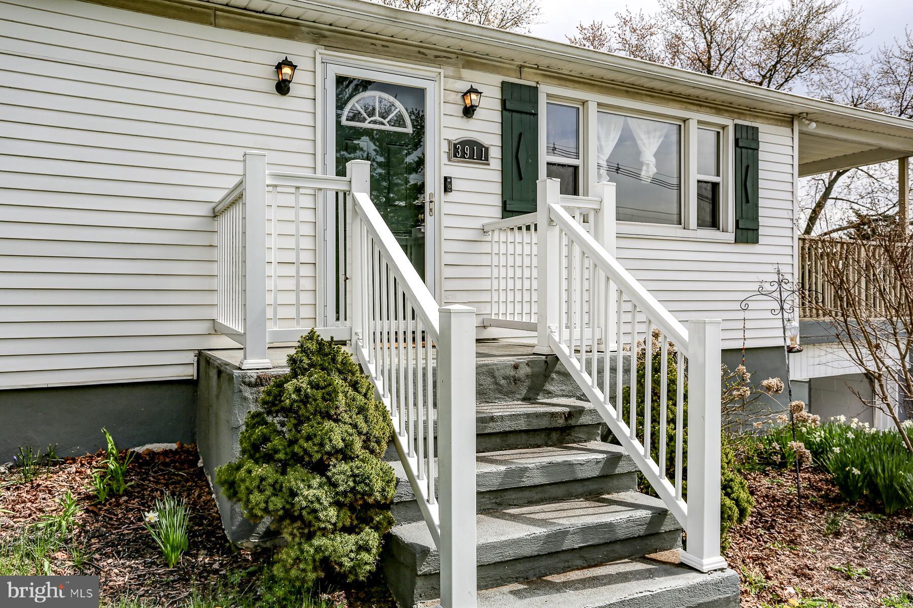 3911 Carlisle Road Dover, PA 17315 - Photo 4 of 25 Gallery Image 4