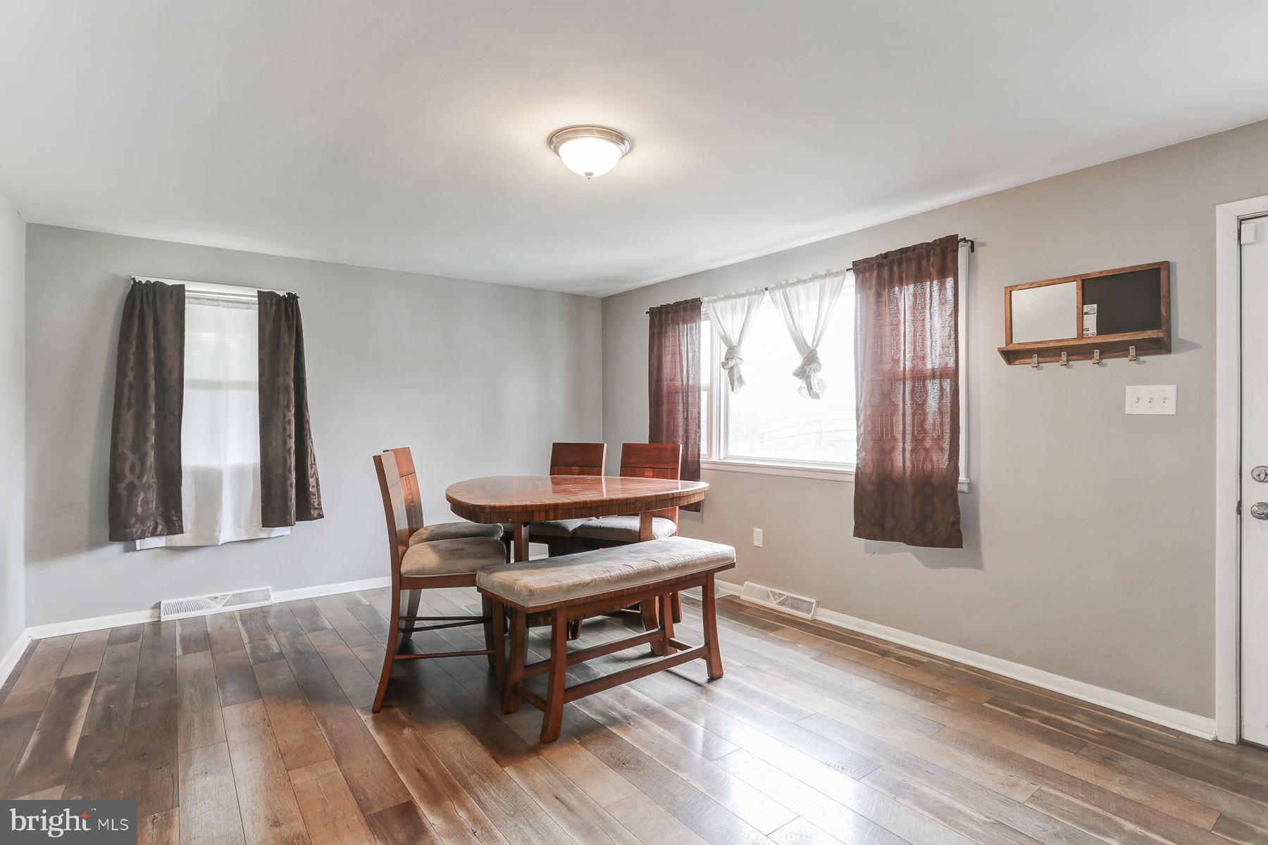 3911 Carlisle Road Dover, PA 17315 - Photo 6 of 25 Gallery Image 6