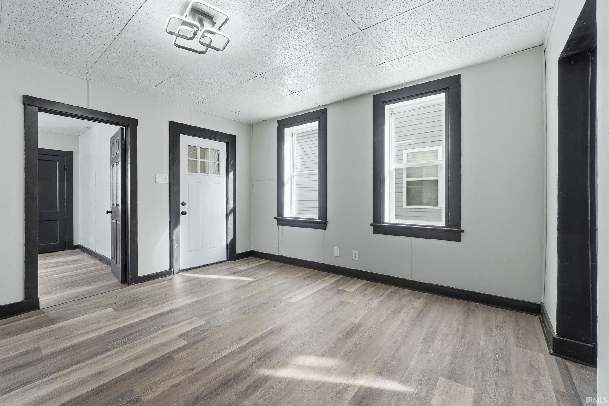 514 Buchanan Street Fort Wayne, IN 46803 - Photo 4 of 17