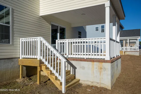 $337,700 | 713 Jasmine Lane, Jacksonville, NC 28546