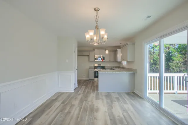 $337,700 | 713 Jasmine Lane, Jacksonville, NC 28546