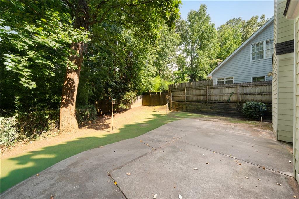 2499 Emerald Ridge Court Northeast Atlanta, GA 30345 - Photo 37 of 42