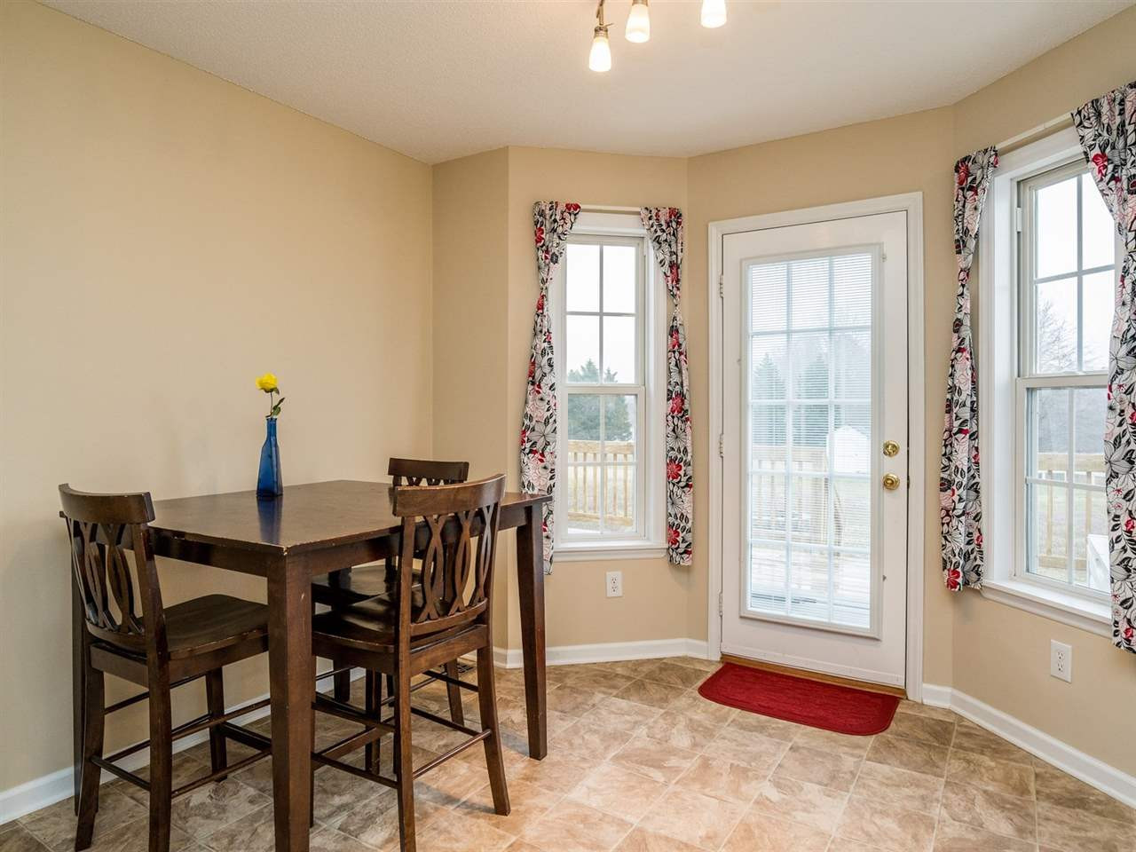 7273 Turner Fish Road Willow Spring, NC 27592 - Photo 8 of 25 This is the ideal spot for homework to be completed while meals are being prepared. Dining Area