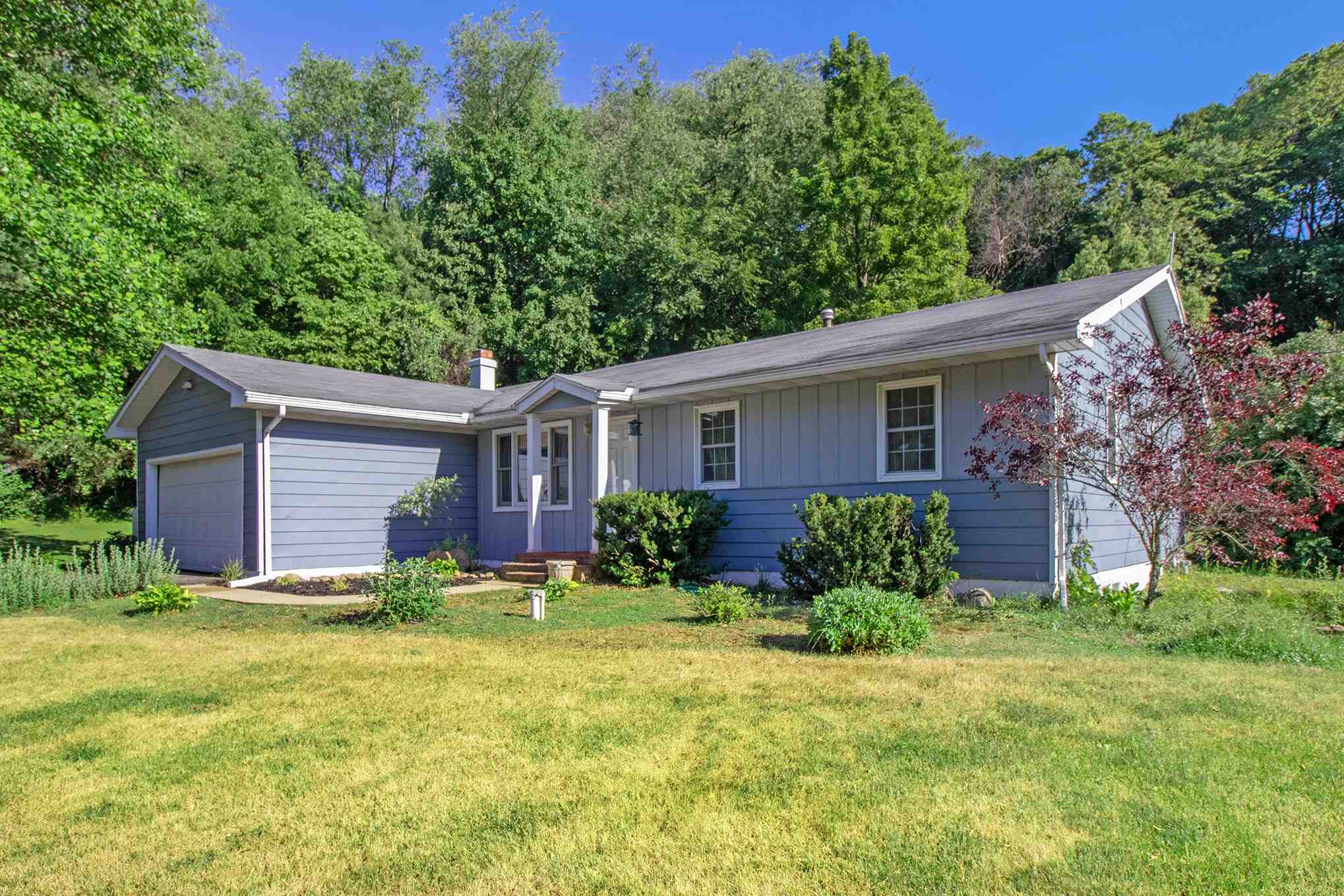 14811 Cloverdale Road Mishawaka, IN 46544 - Photo 3 of 22 Gallery Image 3