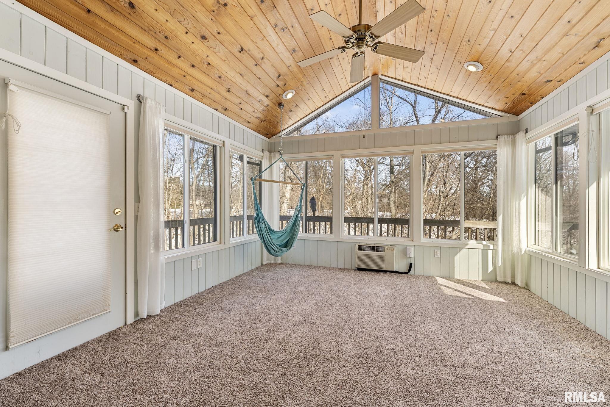 10425 133rd St Court West Taylor Ridge, IL 61284 - Photo 13 of 45 Gallery Image 13