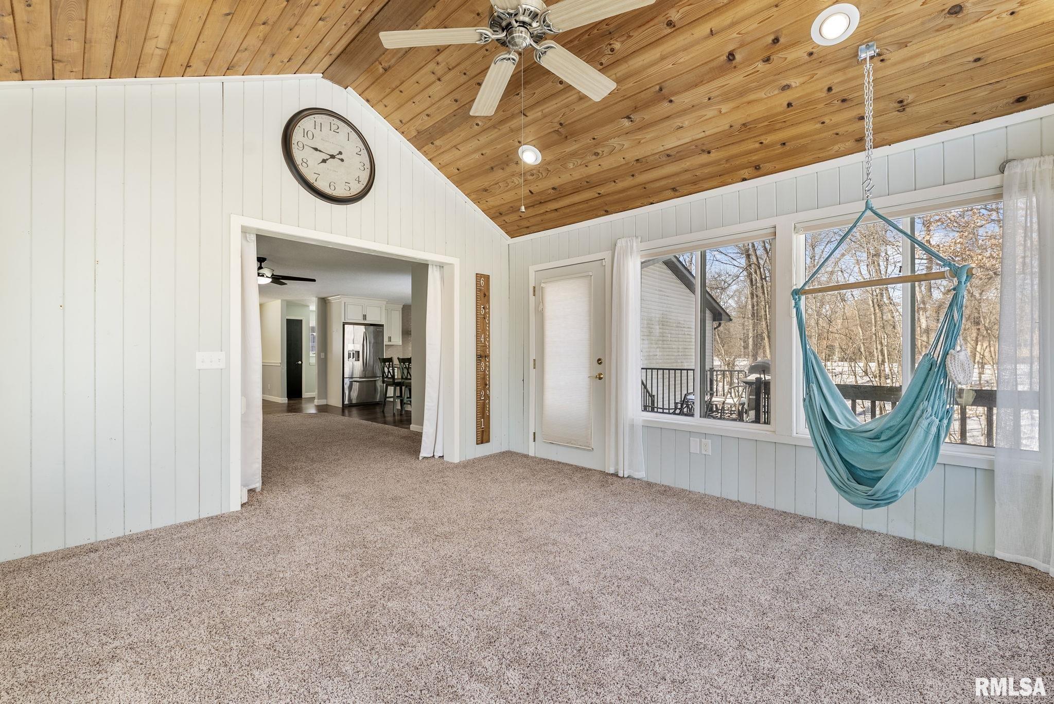 10425 133rd St Court West Taylor Ridge, IL 61284 - Photo 14 of 45 Gallery Image 14
