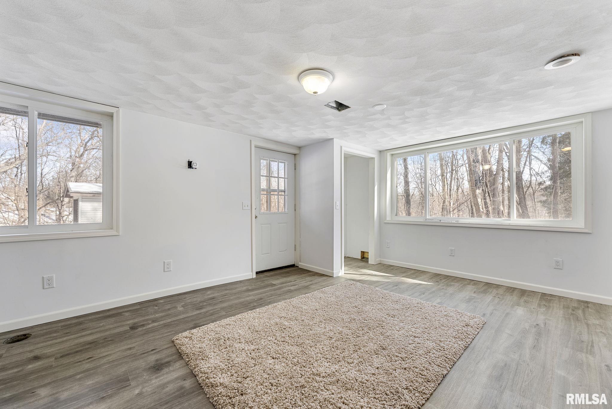 10425 133rd St Court West Taylor Ridge, IL 61284 - Photo 31 of 45 Gallery Image 31