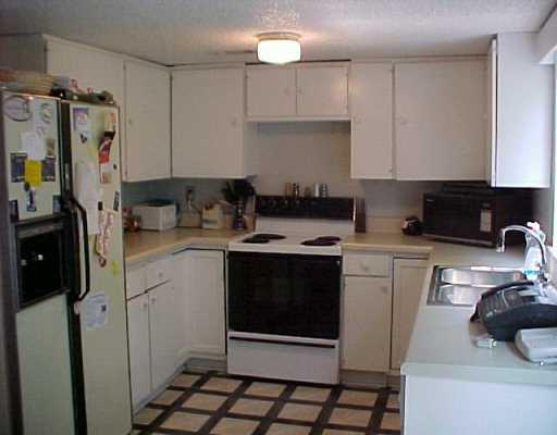 1924 Madewood Road Laplace, LA 70068 - Photo 3 of 8 Gallery Image 3