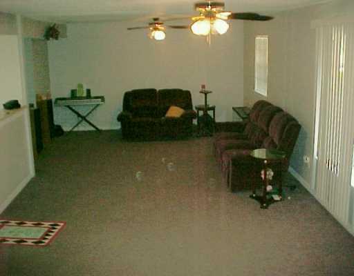 1924 Madewood Road Laplace, LA 70068 - Photo 4 of 8 Gallery Image 4