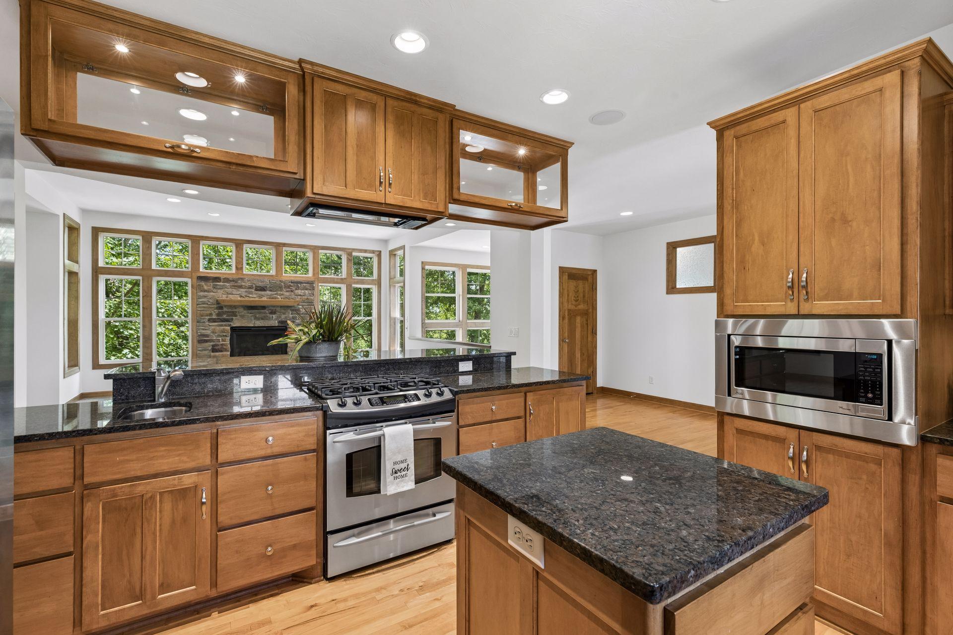 3958 Greystone Ridge Eagan, MN 55122 - Photo 5 of 71