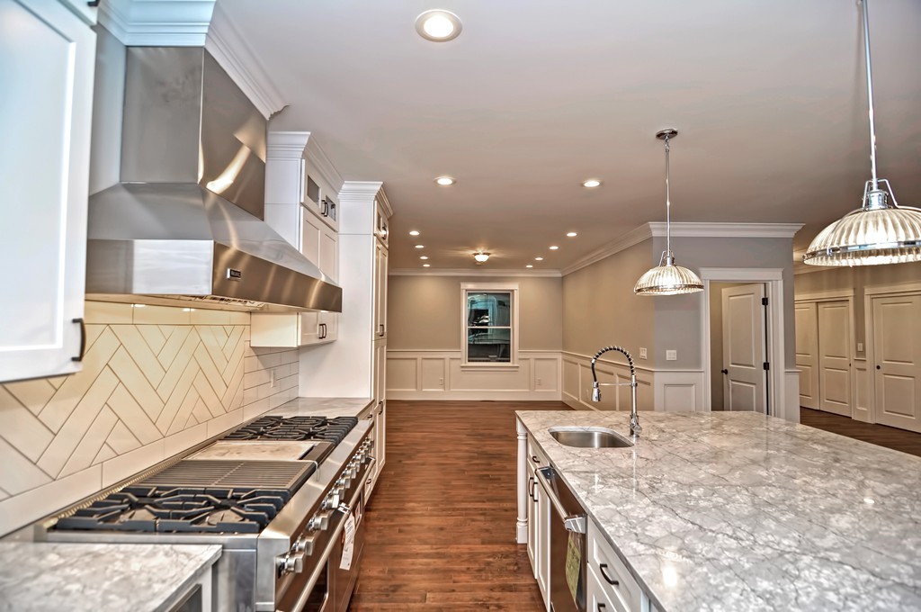 429 Dutton Road Sudbury, MA 01776 - Photo 6 of 30 Gallery Image 6