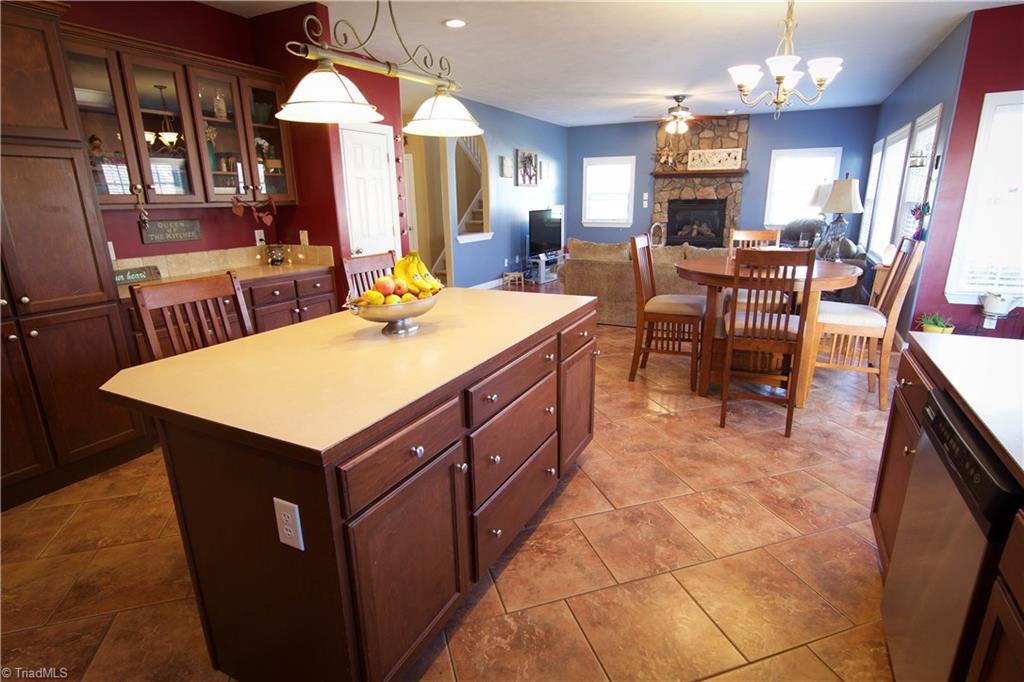 2579 Beckerdite Road Sophia, NC 27350 - Photo 10 of 30 Gallery Image 10
