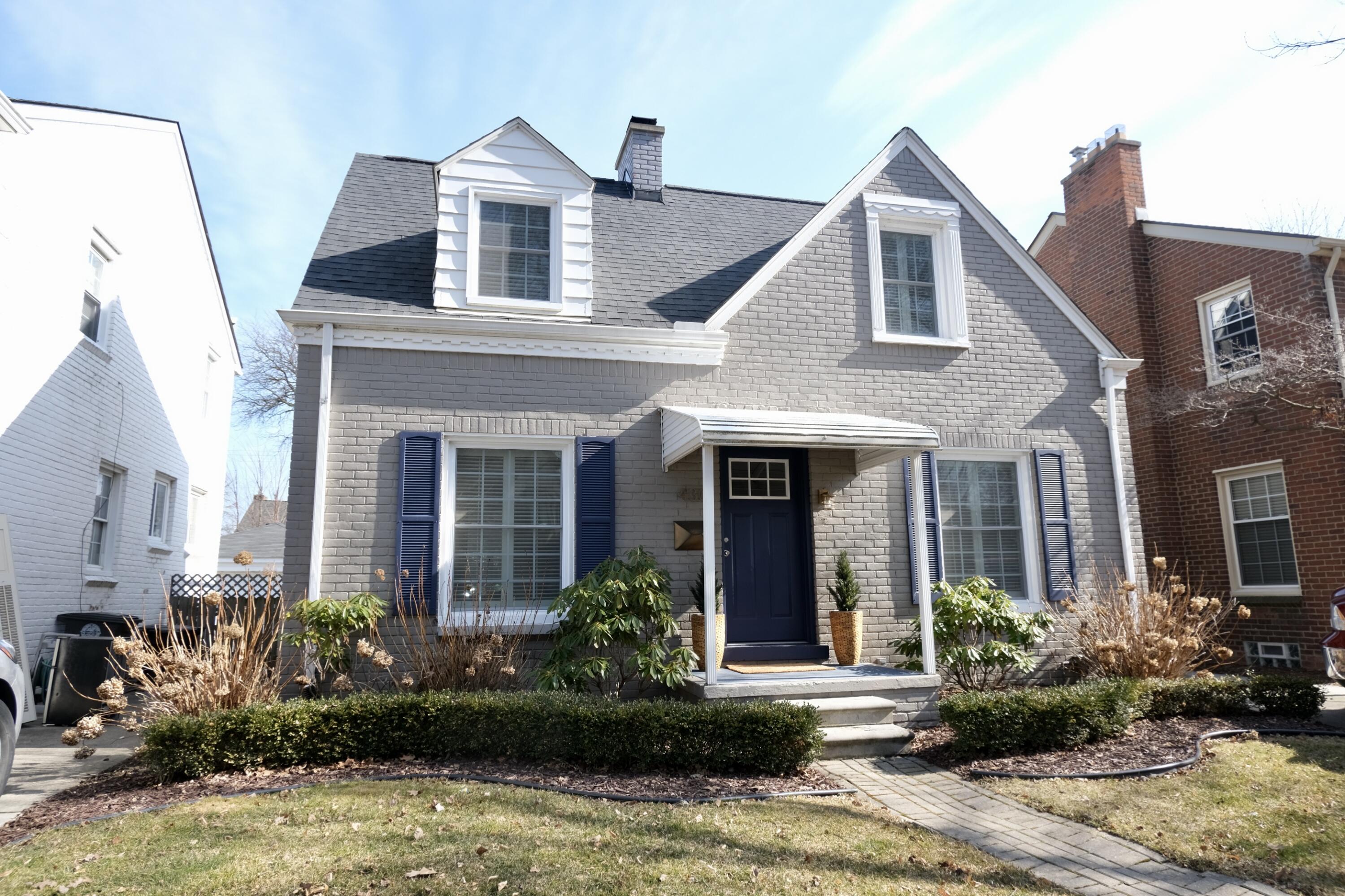 430 Fisher Road Grosse Pointe, MI 48230 - Photo 2 of 26 2. Exterior