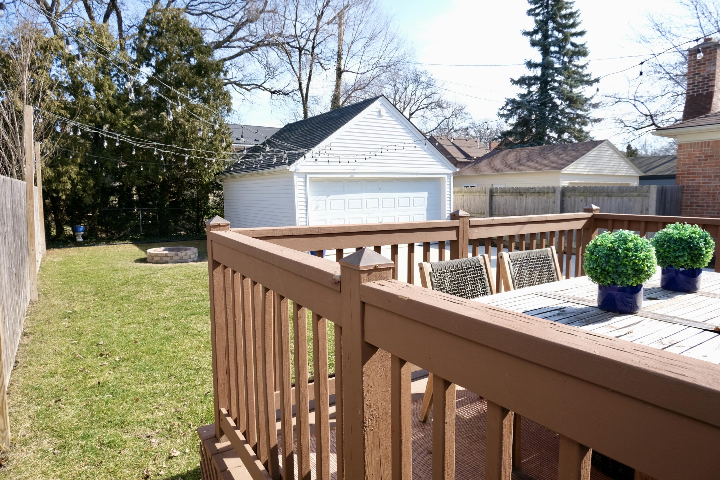 430 Fisher Road Grosse Pointe, MI 48230 - Photo 25 of 26 25. Deck 1.1