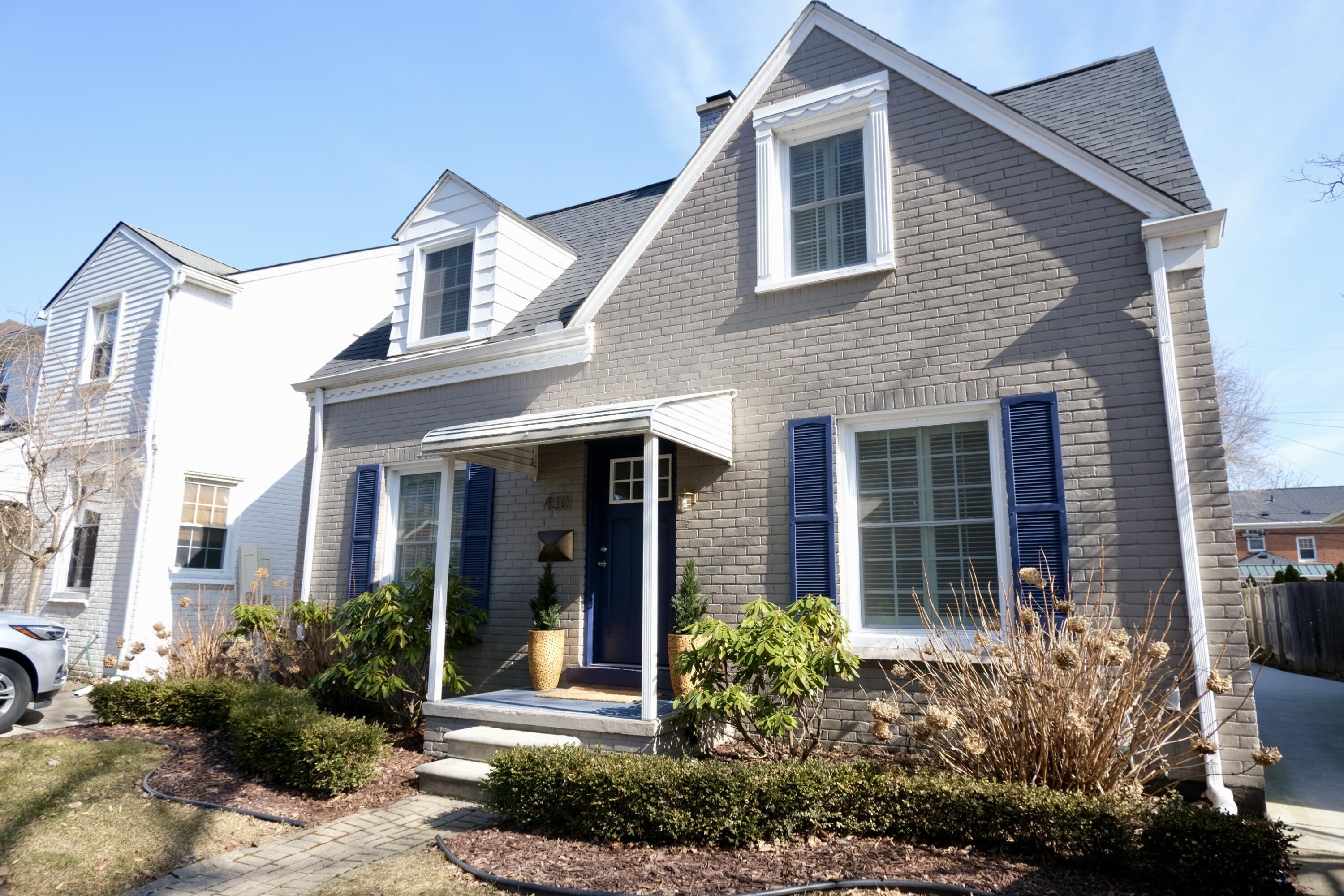 430 Fisher Road Grosse Pointe, MI 48230 - Photo 3 of 26 3. Exterior