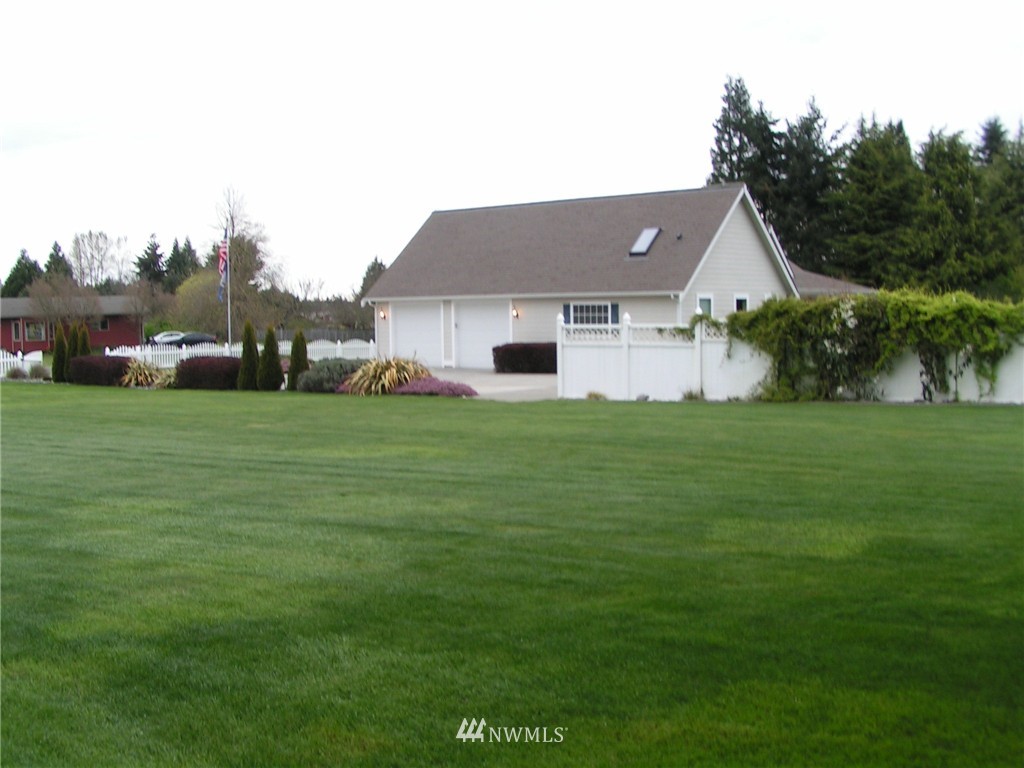 32 Roman Road Port Angeles, WA 98362 - Photo 3 of 25 Gallery Image 3